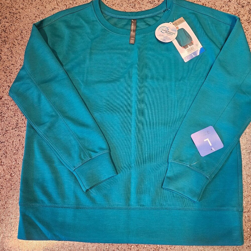 Women's Mondetta Crewneck Sweatshirt - NWT - Size L